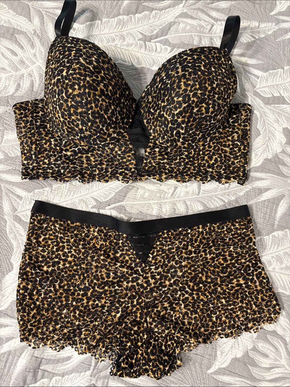 Leopard Print Lace-Trim Bralette and Shorts Set - Black & Brown